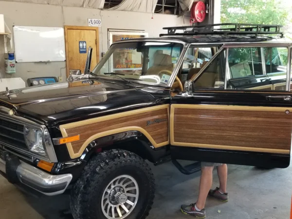 Wagonmaster Woodgrain 3M Vinyl cut-to-fit kits | Marine Teak for Jeep Grand Wagoneers 1987-1991 - Image 13