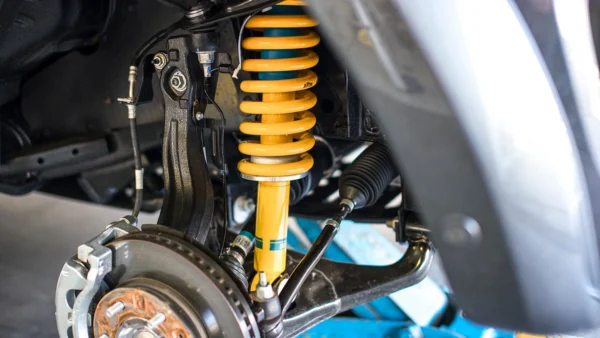VW Amarok (2011-2022) 4 Cylinder 30/30mm suspension lift kit - Bilstein B6 - Image 4