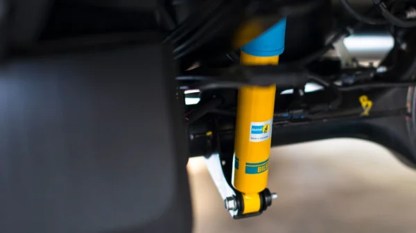 VW Amarok (2011-2022) 4 Cylinder 30/30mm suspension lift kit - Bilstein B6 - Image 3