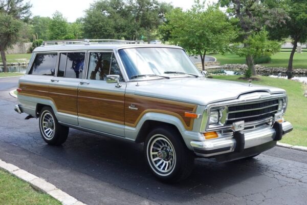 Wagonmaster Woodgrain 3M Vinyl cut-to-fit kits | Cherry Oak for Jeep Grand Wagoneers 1979-1986 - Image 5